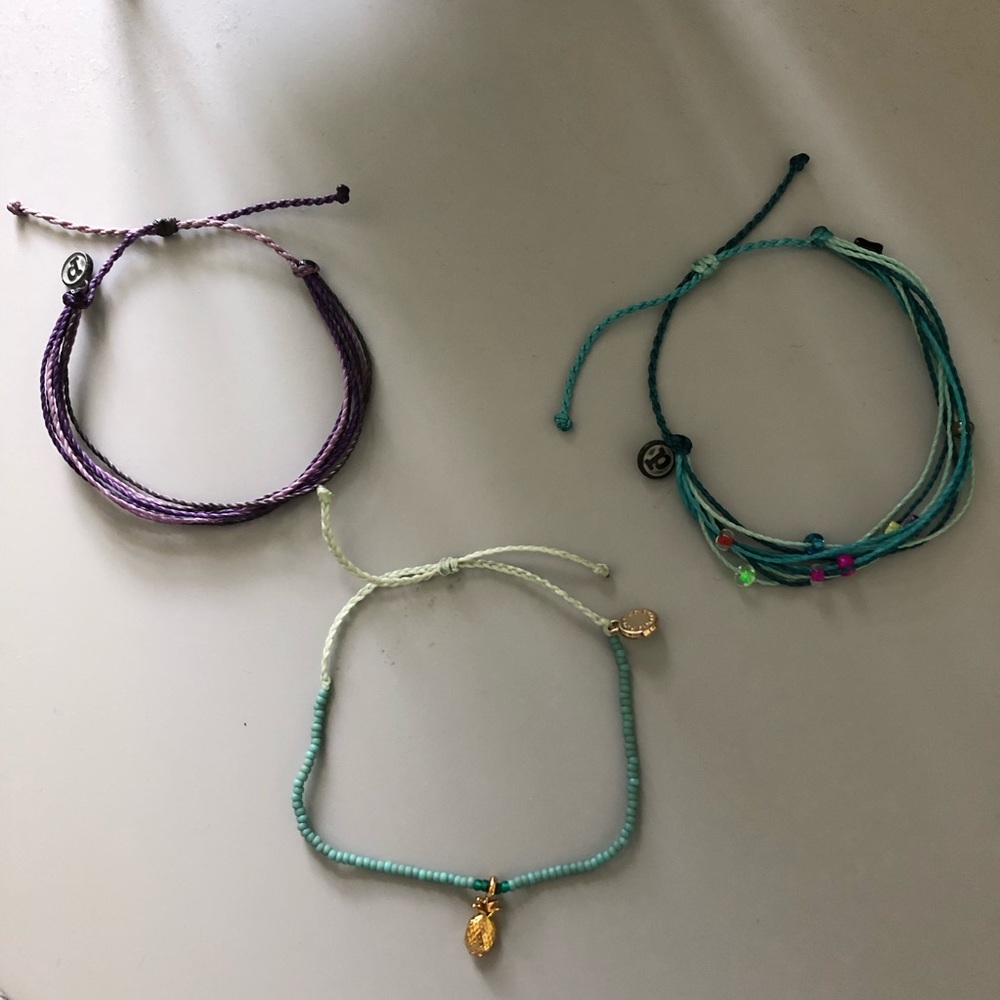 3 Pura Vida bracelets